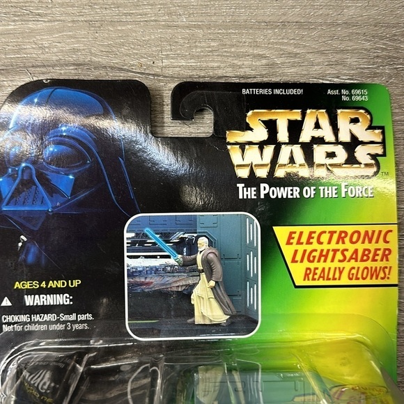 Star Wars, POTF2 Electronic Power F/X Obi Wan Kenobi C7/8+Glowing Lightsaber - Picture 2 of 6